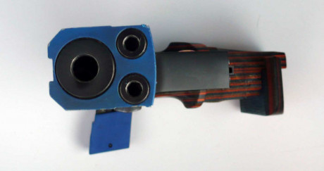 Se vende Walther GSP expert del calibre .32 S&W, el arma viene con maletin y dos cargadores, la cacha 22