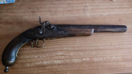 Hola muy buenas a todos, tengo este arma y no tengo ni idea de nada a ver si alguien me puede hechar una 01