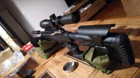 Buenas vendo por exceso de arsenal esta pistola convertible en carabina marca Kral modelo Puncher np-01. 01