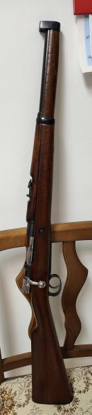 Vendo tercerola de caballeria española, calibre 7x57, en muy buen estado, tanto de maderas como de metal, 02