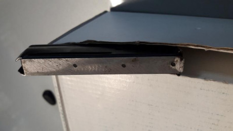 Hola! Si alguien me puede dar información sobre este cargador? En un lateral tiene una estrella * y pone 50