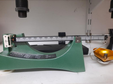 Vendo 1900 puntas RG WADCUTTER calibre 32 recalibrados 313, 98 grains, 14 cajas de 100 plomos y 500 sin 10