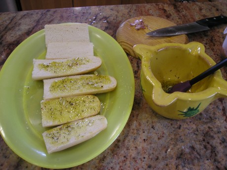 Queridos amigos: ante las expectación :8 causada por el desayuno que me he pegado esta mañana, el cual 72
