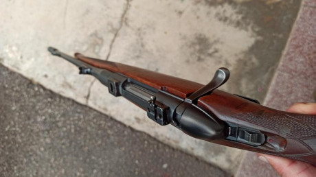 Vendo Browning FN European  sistema Boss en 30-06.
El rifle, tiene una reparación de rotura de culata 02