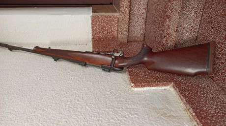 Vendo Browning FN European  sistema Boss en 30-06.
El rifle, tiene una reparación de rotura de culata 01