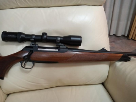 Vendo rifle Sauer 202 en calibre 8x68s ,bases y monturas Appel y visor Swarovski 1.5-6x42,tiene maderas 20