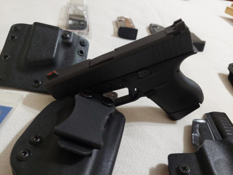 Como se va acercando la fecha del pase a la reserva y ya necesito quitármela, vendo  una pistola GLOCK 01