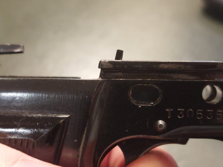 Buenos días a todos 
Estoy buscando la pieza número 11 de la fotografía adjunta del despiece,  para una 01