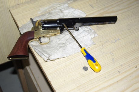  Hilo para colocar fotos, de esas armas de pólvora negra que tanto nos gustan y tenemos bien cuidadas, 90