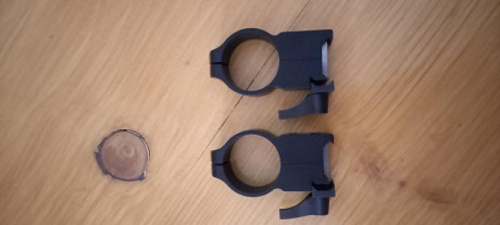 Vendo anillas warne tactical para visores de 30mm,ppara carril picatinny.estan como nuevas.80 euros puestas 10