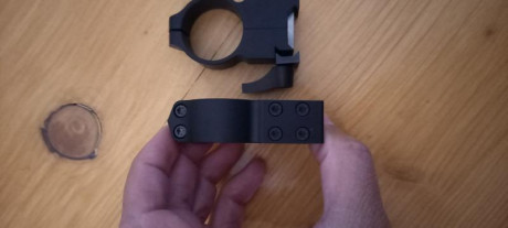 Vendo anillas warne tactical para visores de 30mm,ppara carril picatinny.estan como nuevas.80 euros puestas 30