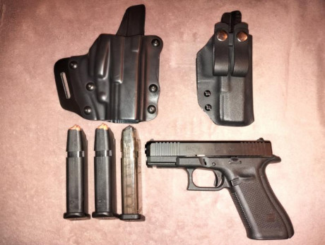 Buenas tardes . Se vende Glock 45 en perfecto estado. Incluye 3 cargadores , una funda Safarilad modelo 00