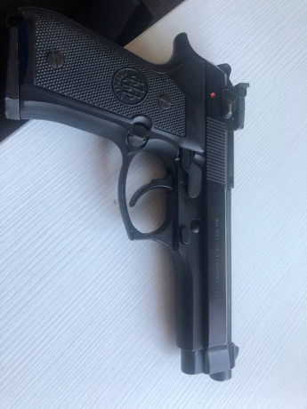 buenas 
cambiaria Beretta 92 fs por pistola en calibre 22 mod.1911 o glock 17
el arma esta en Madrid 02