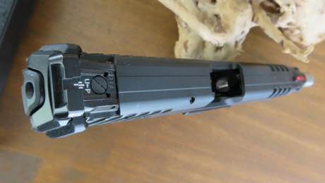 Vendo mi pistola HK SFP9L en perfectas condiciones la compre por capricho y no le doy uso, es el modelo 10