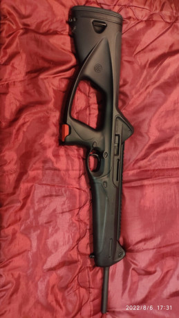 RIFLE SEMIAUTOMATICO BERETTA CX4 STORM 9MM. Solo dos dueños el primero tiro dos cajas de munición yo solo 02