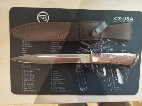 Cuchillo de remate joker a estrenar precio 90€ con envio
Telefono 691764229. 00