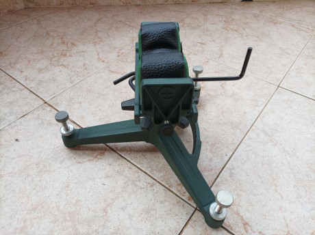 Vendida.
Vendo torreta de tiro Caldwell.
Va con su caja, instrucciones y todos sus accesorios.
Ajustable 11
