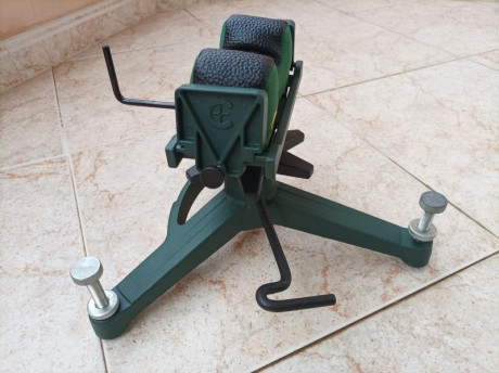 Vendida.
Vendo torreta de tiro Caldwell.
Va con su caja, instrucciones y todos sus accesorios.
Ajustable 10