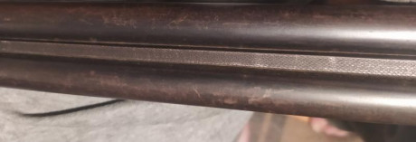 Se vende escopeta paralela del   calibre 12/70 extractora  con válvulas de gases y platina entera. 

Tiene 10