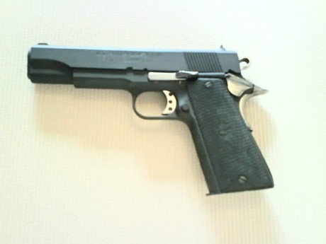 Hola,he abierto este hilo para que todos aquellos que tengais armas Españolas,podais lucirlas aqui con 30