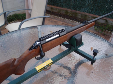 Pues nada vendo rifle de cerrojo sichling calibre 338 wm
Cañon de 61cm con rosca de fabrica,cerrojo a 22