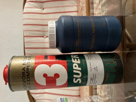 Buenas, vendo escopeta Gallyon de Investarm, muy buen estado y demás arreos para su uso, muchos kilos 11
