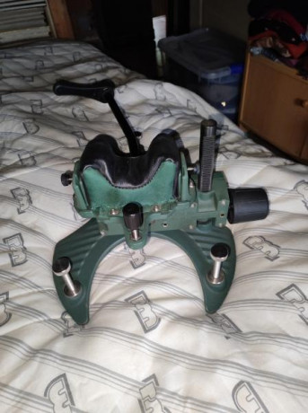 Pues eso quiero pasar del bipode tradicional a tirar con torreta. Si alguien está interesado que contacte 10