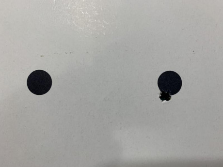Bueno, para animar el foro un poco, propongo colgar fotos de dianas y arma usada para ello, pudiendo ser 110