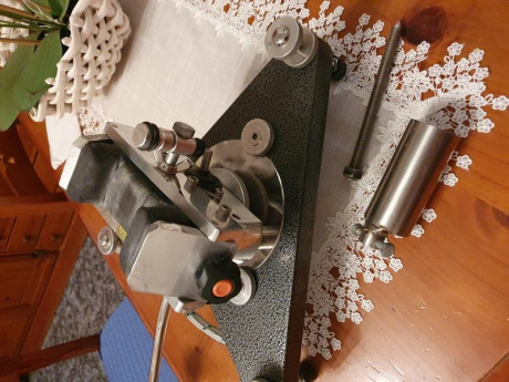 noches.
Vendo torreta SEB COAX, con un contrapeso que le he hecho de acero inoxidable, para que funcione 00