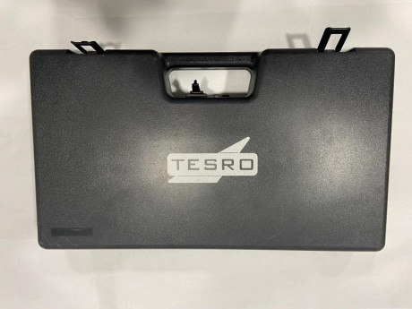 Hola

Dispongo de varios estuches de armas que quiero vender.
Pongo fotos de los que tengo de más calidad. 12