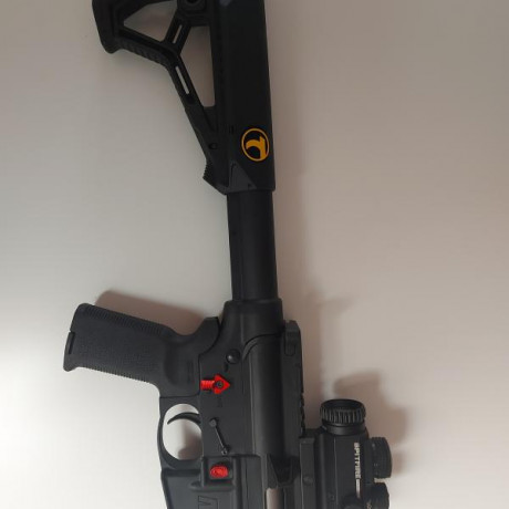 Buenos dias compañeros,

Por tener otro proyecto en mente pongo a la venta mi carabina mp15 22.

Poco 02