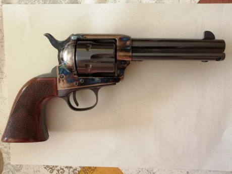   Muy a mi pesar me veo obligado a vender mi Uberti Evil Roy calibre .45Long Colt en Libro de coleccionista, 00