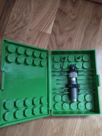 Vendo Neck Sizing Die con Bushing para cal. 308 impecable. 43 euros env. Incluido .Info por privado. 02