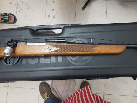 Vendo rifle Breno M98 del calibre 308w vendo por 500€. 
Saludos. 00