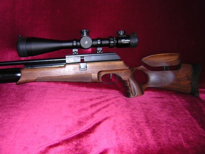 hola
os presento my ultimo trabajo sobre una carabina UMAREX 850 AirMagnum pasada al aire.
cañon roscado 31