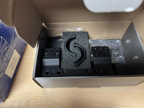 Ior Valdada Terminator. 12-52x56 . Corrección de 1/4 de moa, con marcas de las anillas y algún arañazo 00