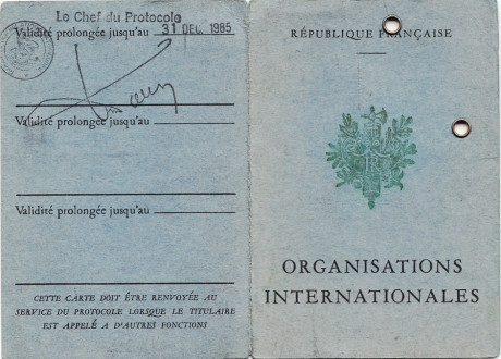  EN RECUERDO Y HOMENAJE A LOS QUE YA NO ESTÁN. 

Si pones en  GOOGLE    PASAPORTES EN LA MEMORIA   da 01