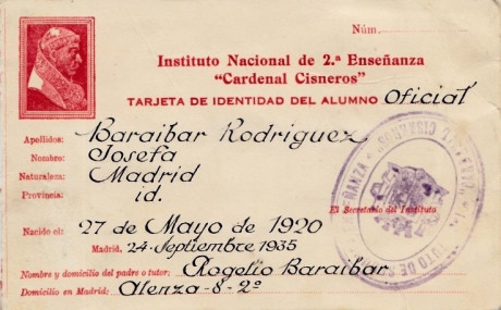  EN RECUERDO Y HOMENAJE A LOS QUE YA NO ESTÁN. 

Si pones en  GOOGLE    PASAPORTES EN LA MEMORIA   da 51