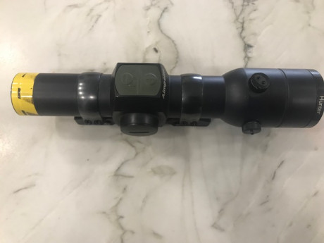 Vendo Aimpoint H34L con montura INNOMOUNT para Sauer sistema ISI MOUNT.
600Eur. 00