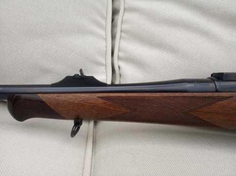   Ruego a los administradores, borren el anuncio. Se ha vendido. Gracias.   

Se vende rifle HEYM SR 30 11