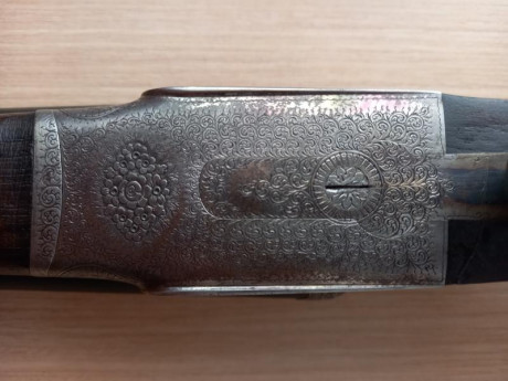 Vendo escopeta paralela marca SEAM del año 1939 o anterior ya que no lleva cuño de letra ni número.
Cañón 00