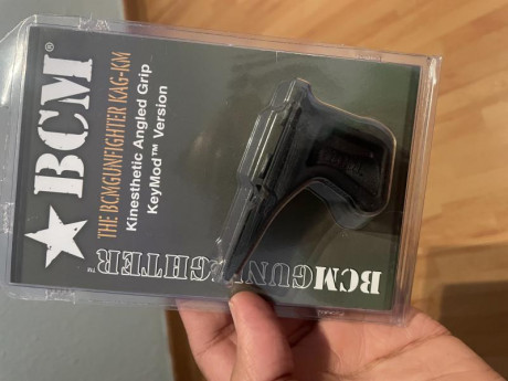 Vendo BCM gun fighter KAG-KM
Grip Keymod .
20€ 
Estoy en Barcelona 02