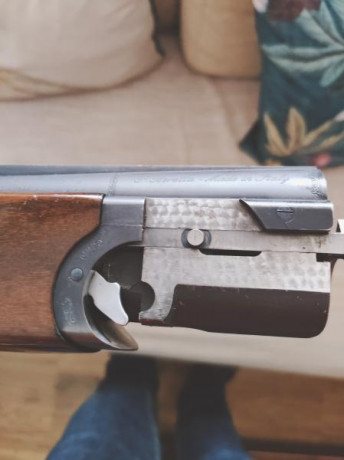 Vendo por herencia Beretta 682 Gold en perfecto estado. Choque fijo de 1* arriba y abajo posibilidad de 11