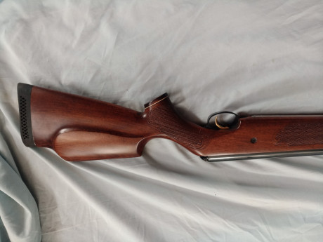 Se vende carabina Air Arms Pro Sport 4.5, culata haya.
Precio 400€ portes incluidos a la península. 01