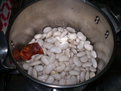 Queridos amigos: ante las expectación :8 causada por el desayuno que me he pegado esta mañana, el cual 70