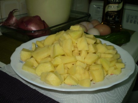 Queridos amigos: ante las expectación :8 causada por el desayuno que me he pegado esta mañana, el cual 110