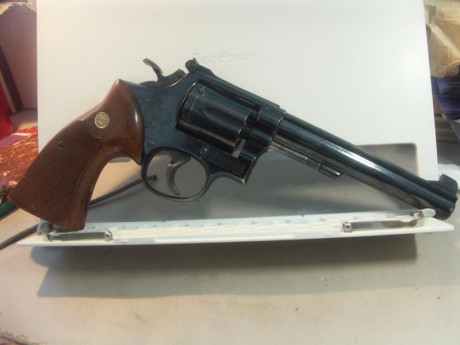 Vendo Revolver  Smith and Wesson  Cal. 38 K14 Masterpiece. 00