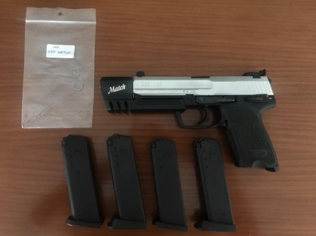 Vendo HK usp match con 4 cargadores y tres ring de repuesto. 
El arma está impecable. Cualquier consulta, 01