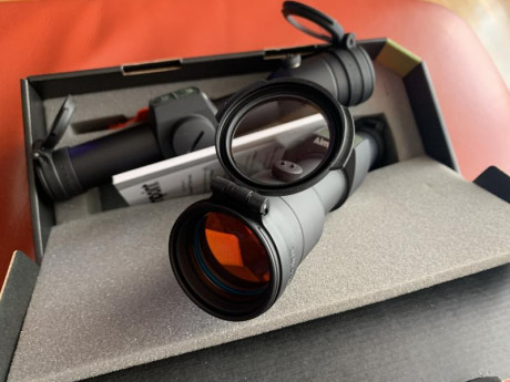 Vendo Aimpoint Hunter H30L y H34L Nuevos , garantía oficial de120 meses.  710€ cada uno   Último modelo 00