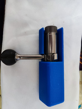 Me fabrique para mi kk500 un protector para el cerrojo y ofrezco la venta por 
si a alguien le interesa 00